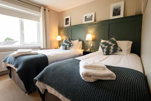 Summerfield Lodge B&B Йол Екстериор снимка